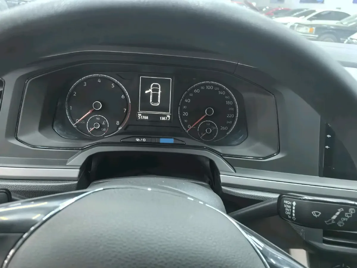 2019 Volkswagen Polo 1.5L 113HP L4 6AT,autocango,china used car exporter,china ev exporter,chinese used car exporter,chinese used ev exporter