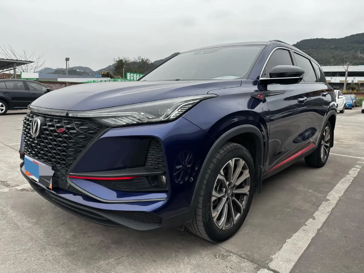 2020 ChangAn CS75 Plus 2.0T 233HP L4 8AT,autocango,china used car exporter,china ev exporter,chinese used car exporter,chinese used ev exporter