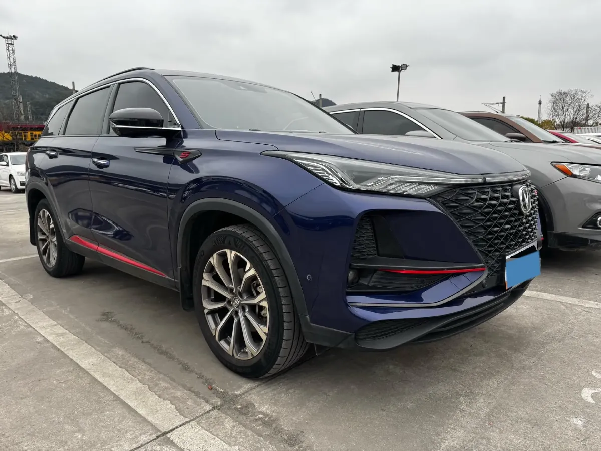 2020 ChangAn CS75 Plus 2.0T 233HP L4 8AT,autocango,china used car exporter,china ev exporter,chinese used car exporter,chinese used ev exporter