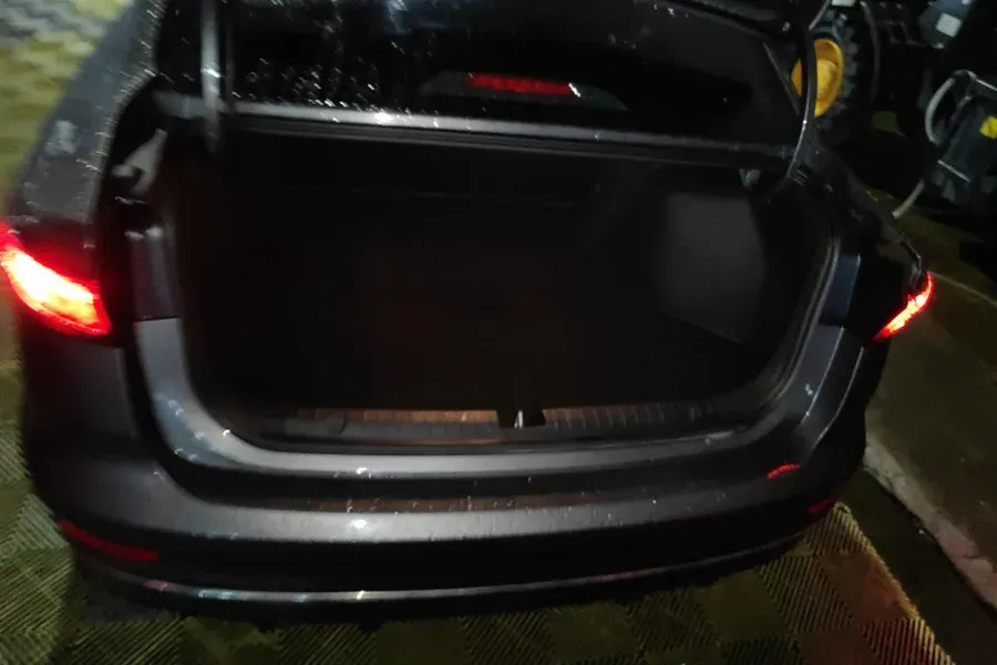 2022 Geely Emgrand 1.5L 114HP L4 CVT,autocango,china used car exporter,china ev exporter,chinese used car exporter,chinese used ev exporter