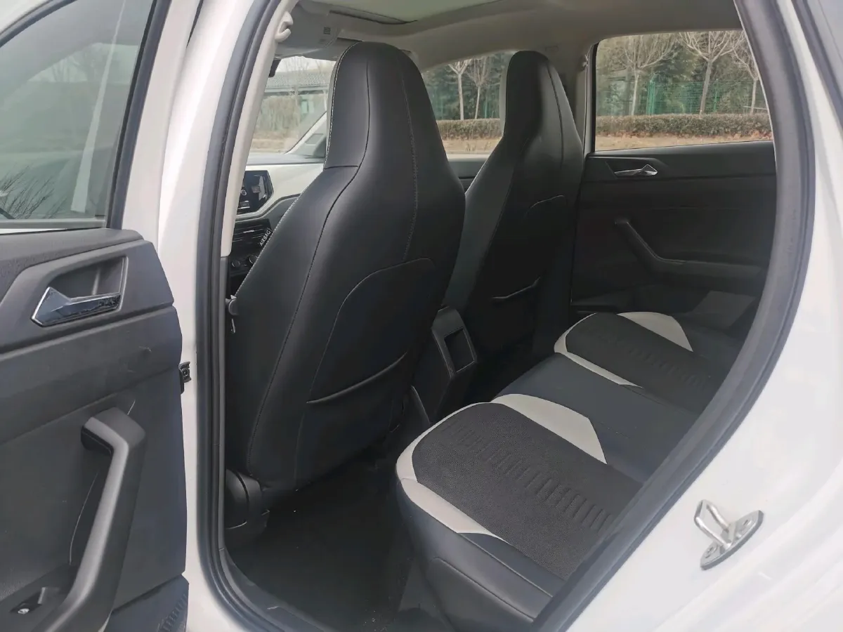 2019 Volkswagen Polo 1.5L 113HP L4 6AT,autocango,china used car exporter,china ev exporter,chinese used car exporter,chinese used ev exporter