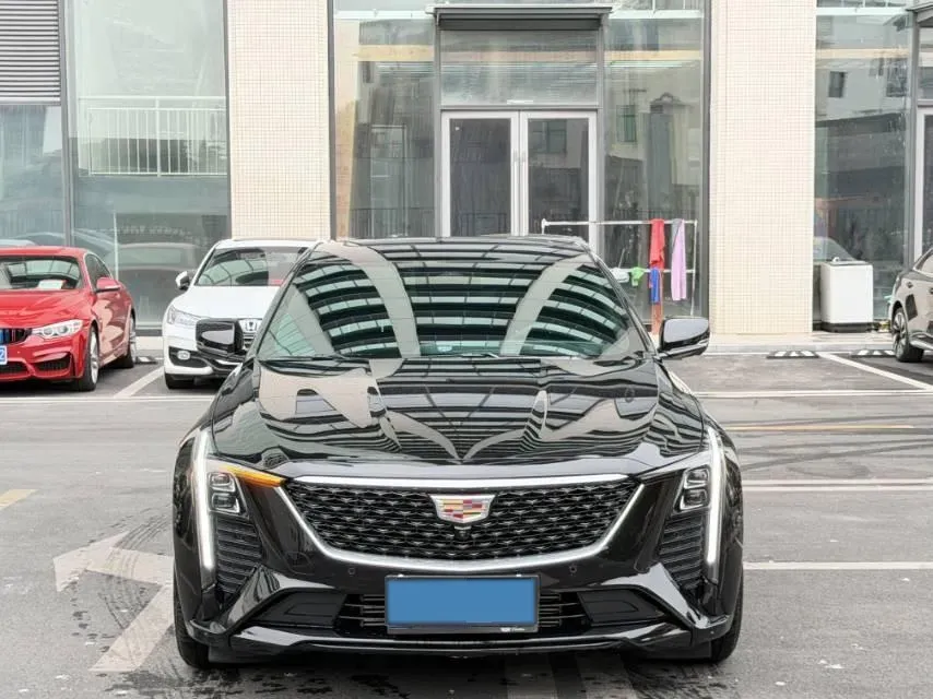 2025 Cadillac CT5 2.0T 237HP L4 10AT,autocango,china used car exporter,china ev exporter,chinese used car exporter,chinese used ev exporter