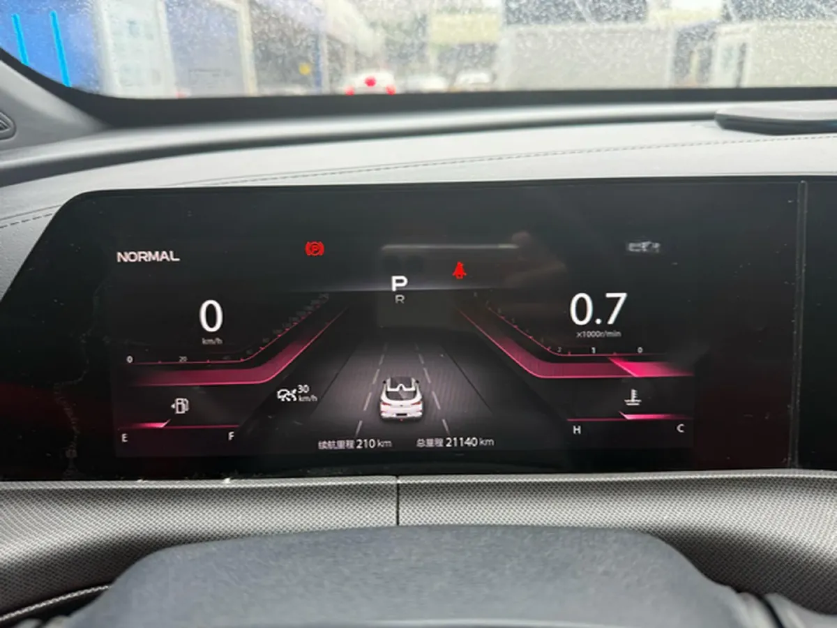 2020 ChangAn UNI-T 1.5T 180HP L4 7DCT,autocango,china used car exporter,china ev exporter,chinese used car exporter,chinese used ev exporter