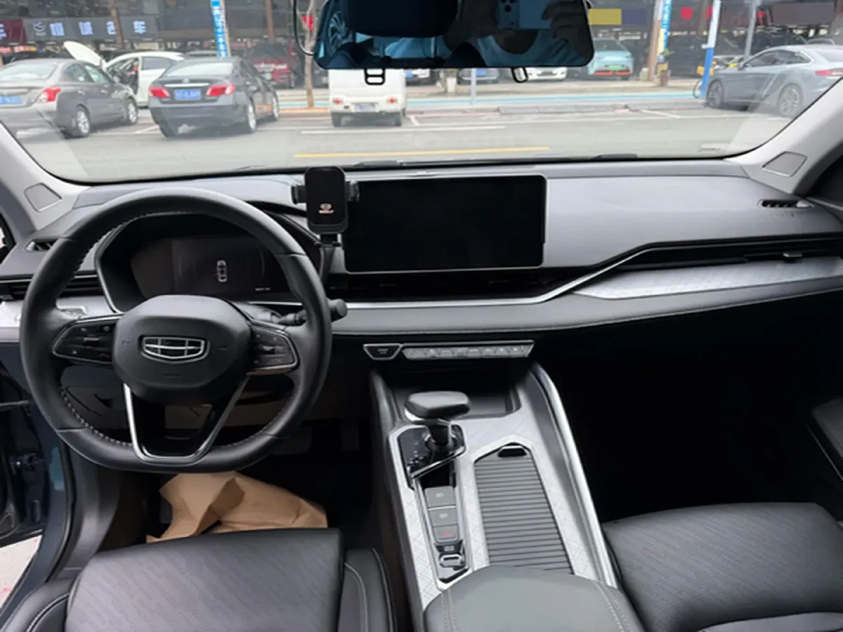 2021 Geely Preface 2.0T 190HP L4 7DCT,autocango,china used car exporter,china ev exporter,chinese used car exporter,chinese used ev exporter