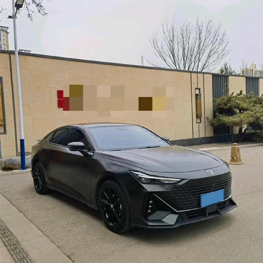 2022 ChangAn UNI-V 1.5T 188HP L4 7DCT,autocango,china used car exporter,china ev exporter,chinese used car exporter,chinese used ev exporter