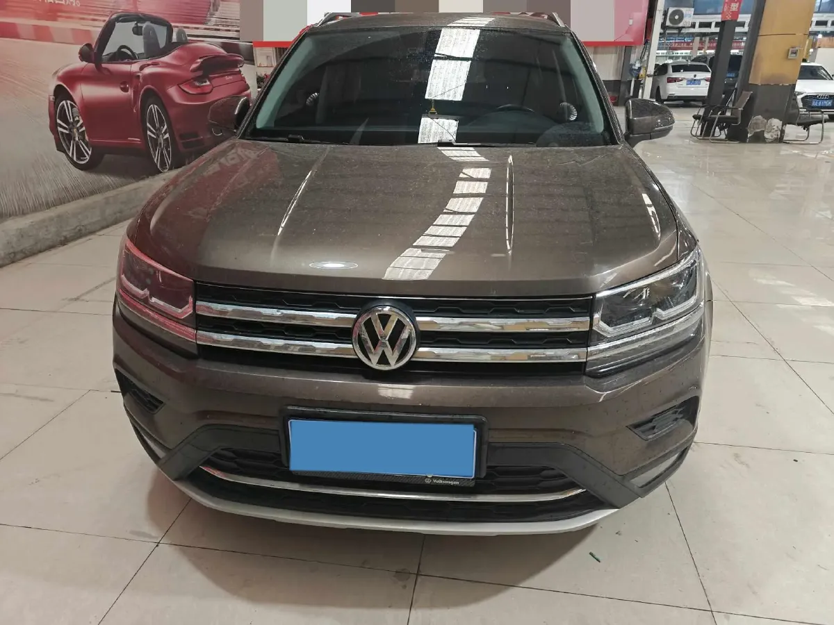 2020 Volkswagen Tharu 2.0T 186HP L4 7DCT,autocango,china used car exporter,china ev exporter,chinese used car exporter,chinese used ev exporter