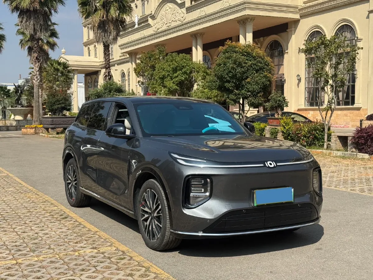 2025 ChangAn QiYuan Q07 1.5L 98HP L4 E-CVT PHEV,autocango,china used car exporter,china ev exporter,chinese used car exporter,chinese used ev exporter