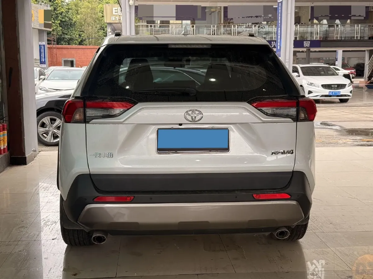 2023 Toyota RAV4 2.0L 171HP L4 CVT,autocango,china used car exporter,china ev exporter,chinese used car exporter,chinese used ev exporter