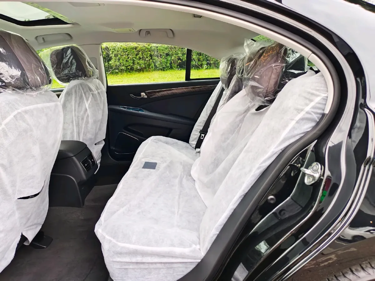 2021 HongQi H7 1.8T 188HP L4 6AT,autocango,china used car exporter,china ev exporter,chinese used car exporter,chinese used ev exporter