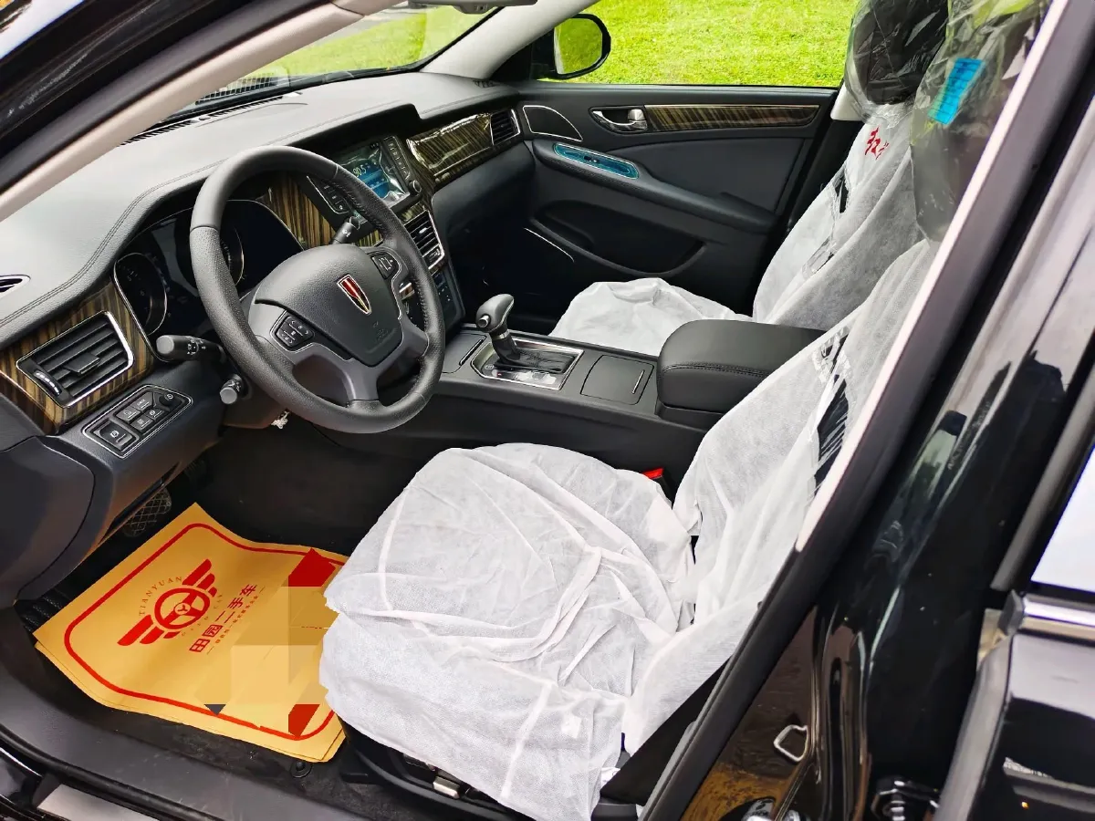 2021 HongQi H7 1.8T 188HP L4 6AT,autocango,china used car exporter,china ev exporter,chinese used car exporter,chinese used ev exporter