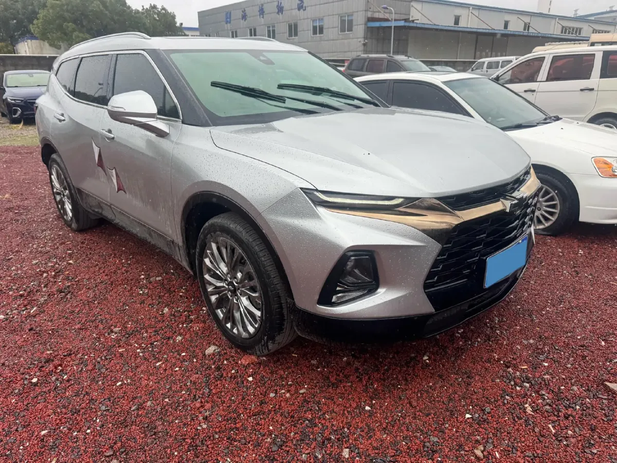 2021 BMW 3 Series 2.0T 156HP L4 8AT,autocango,china used car exporter,china ev exporter,chinese used car exporter,chinese used ev exporter