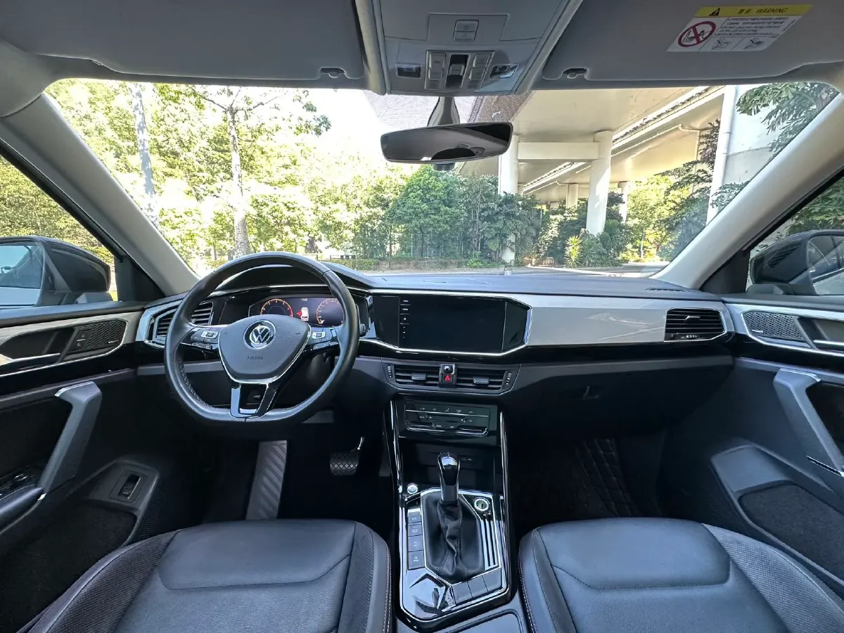 2021 Volkswagen Tayron 2.0T 186HP L4 7DCT,autocango,china used car exporter,china ev exporter,chinese used car exporter,chinese used ev exporter