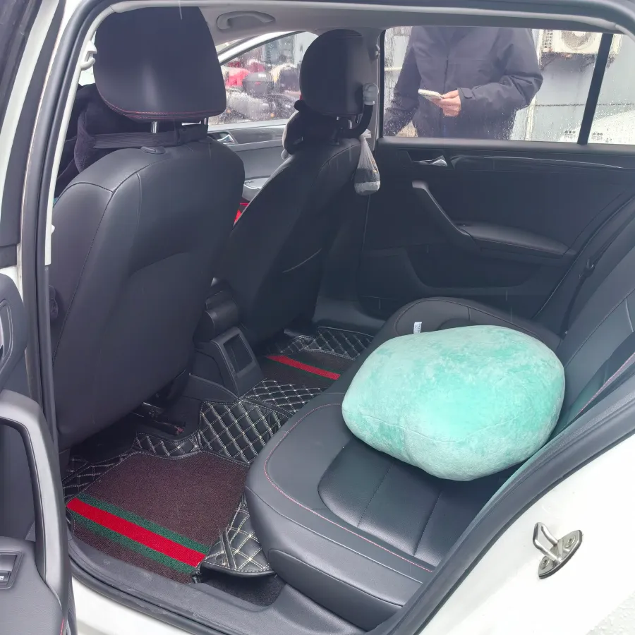 2020 Skoda Rapid Spaceback 1.5L 112HP L4 6AT,autocango,china used car exporter,china ev exporter,chinese used car exporter,chinese used ev exporter