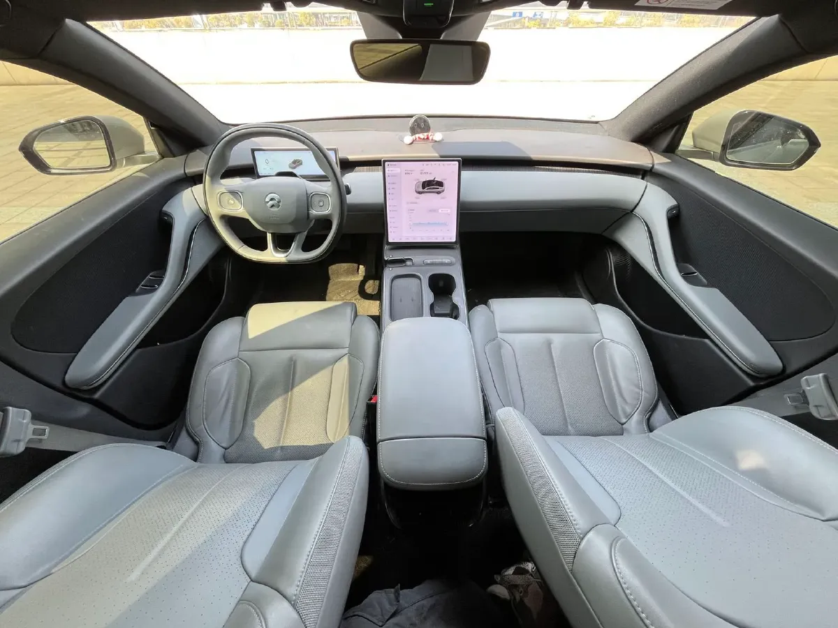 2024 NIO ET5 BEV 75KWH,autocango,china used car exporter,china ev exporter,chinese used car exporter,chinese used ev exporter