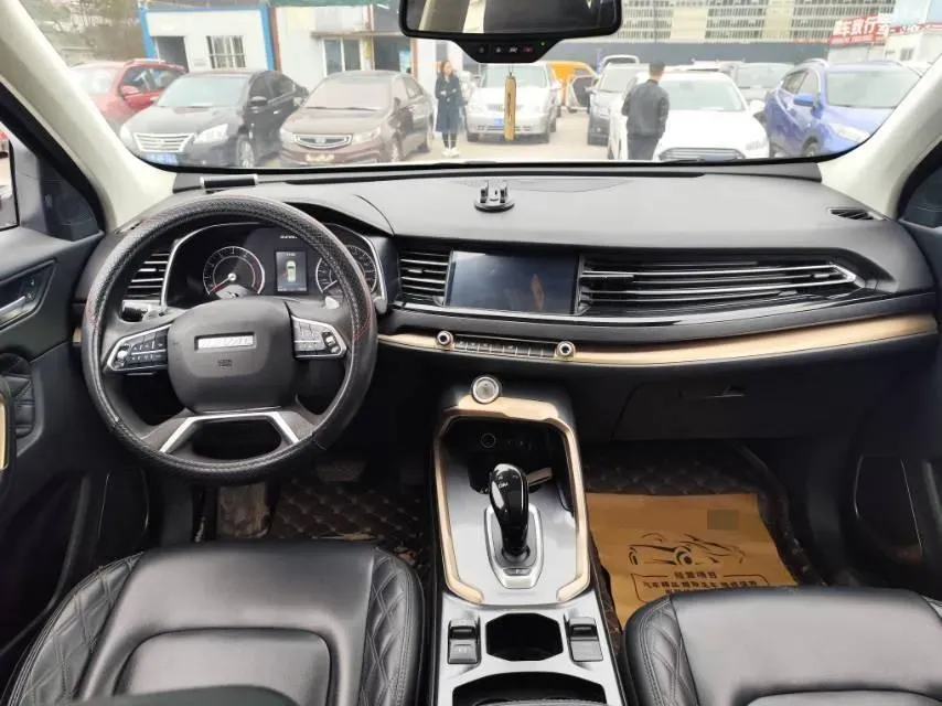 2021 Haval H6 1.5T 150HP L4 7DCT,autocango,china used car exporter,china ev exporter,chinese used car exporter,chinese used ev exporter