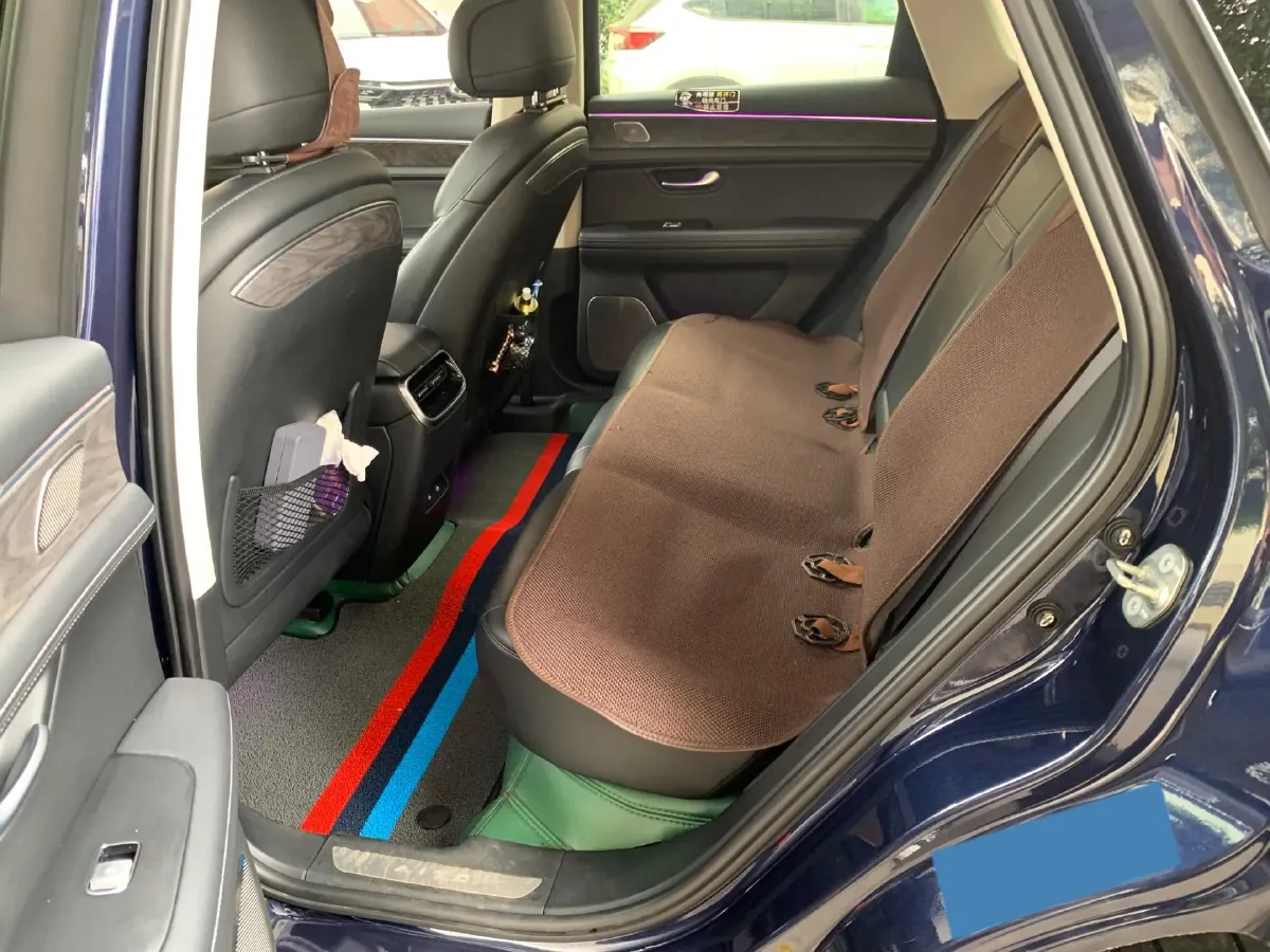 2022 AITO AITO M5 Range Extended 125HP REEV 40KWH,autocango,china used car exporter,china ev exporter,chinese used car exporter,chinese used ev exporter