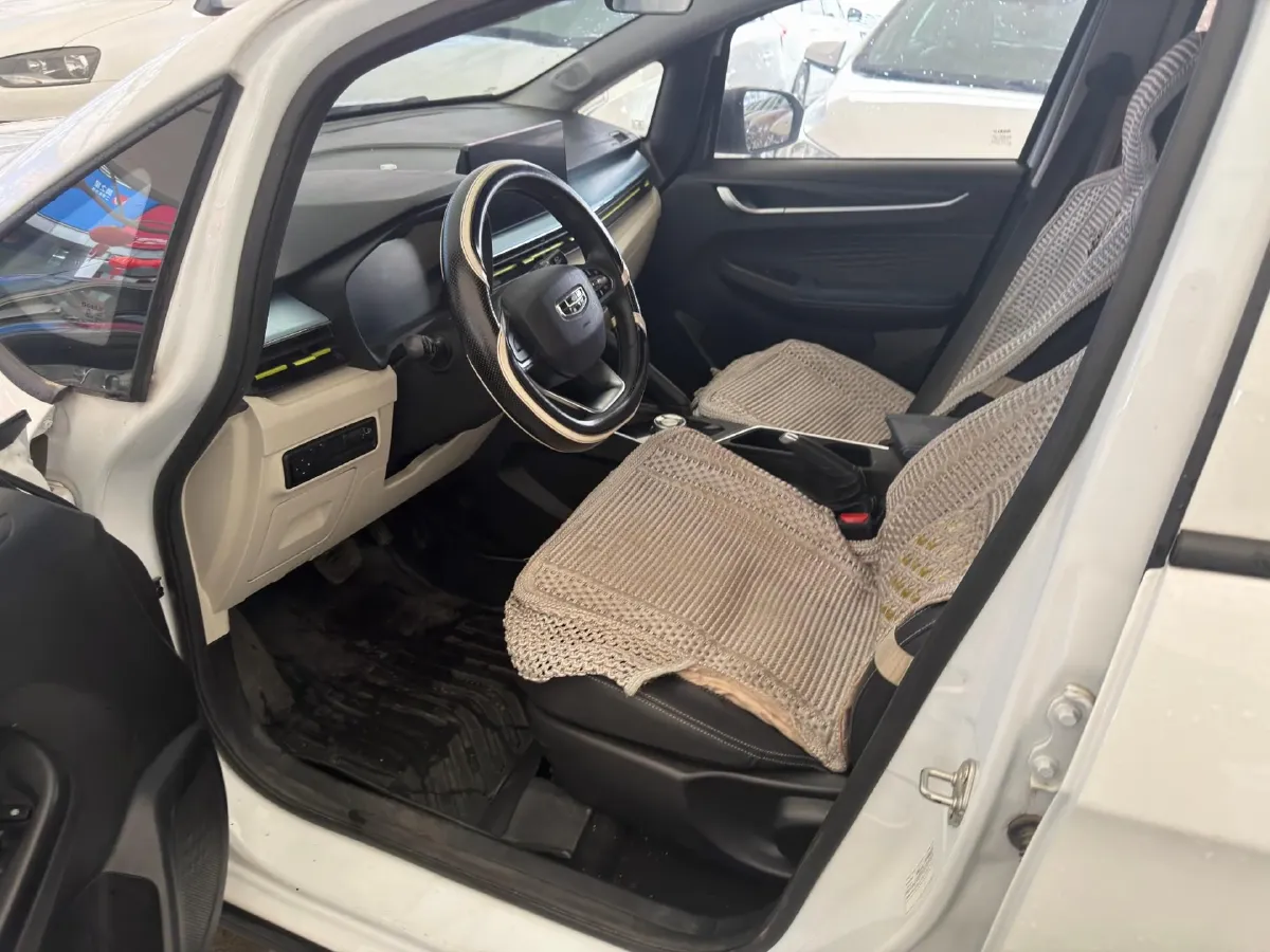 2021 WuLing Nano EV BEV 28KWH,autocango,china used car exporter,china ev exporter,chinese used car exporter,chinese used ev exporter