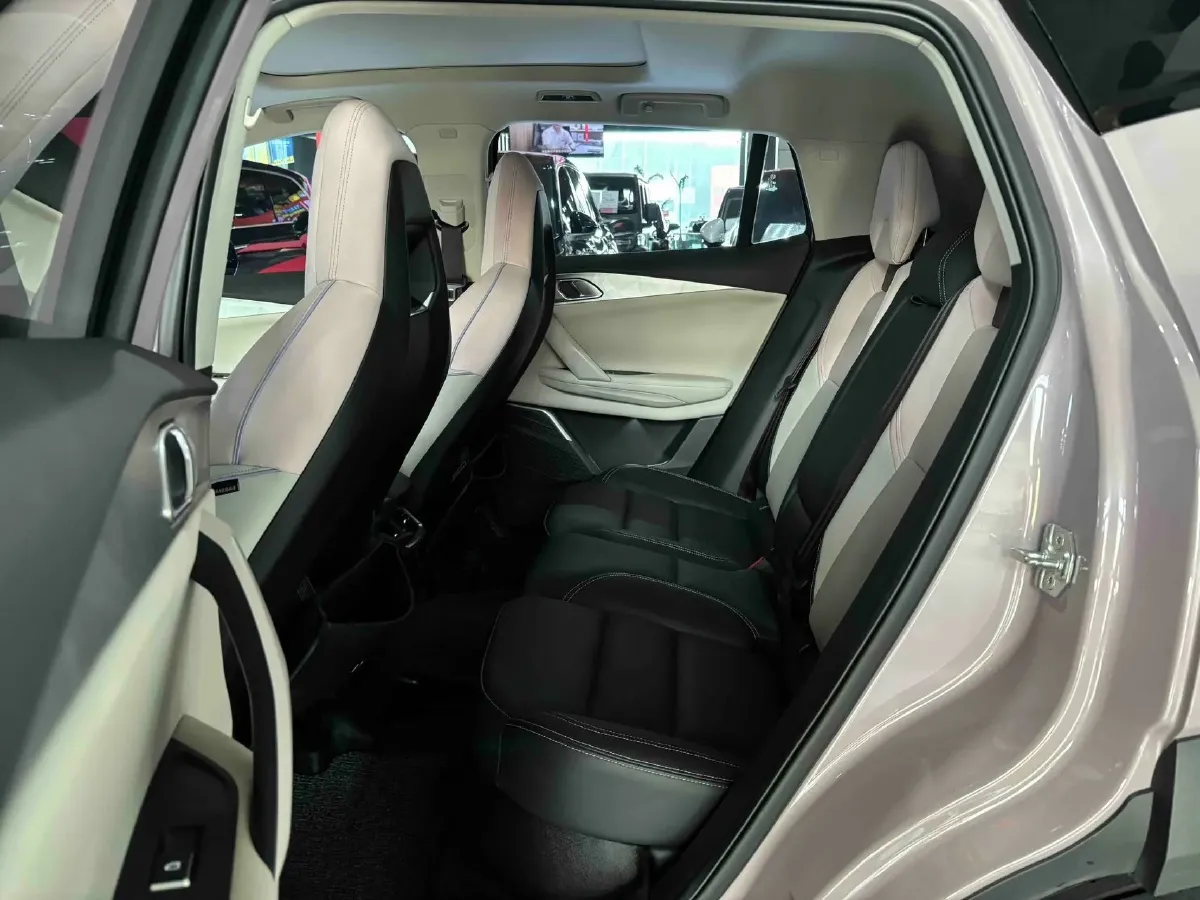 2022 LYNK&CO 02 1.5T 180HP L3 7DCT,autocango,china used car exporter,china ev exporter,chinese used car exporter,chinese used ev exporter