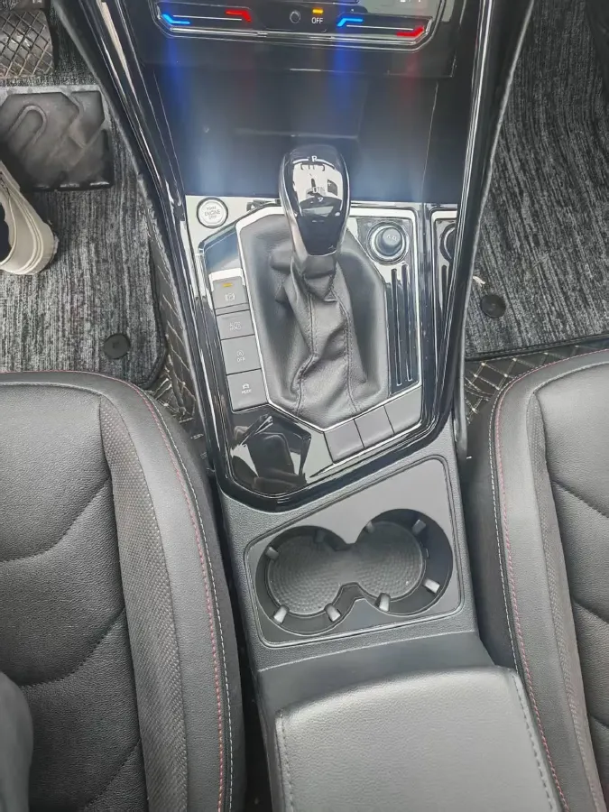 2022 Volkswagen Tayron 1.4T 150HP L4 7DCT,autocango,china used car exporter,china ev exporter,chinese used car exporter,chinese used ev exporter