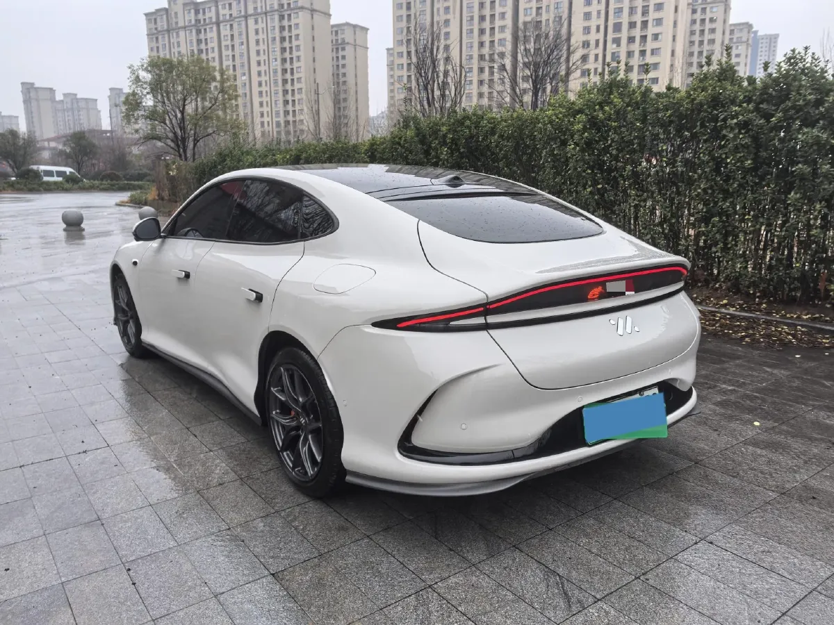 2024 IM L6 BEV 100KWH,autocango,china used car exporter,china ev exporter,chinese used car exporter,chinese used ev exporter