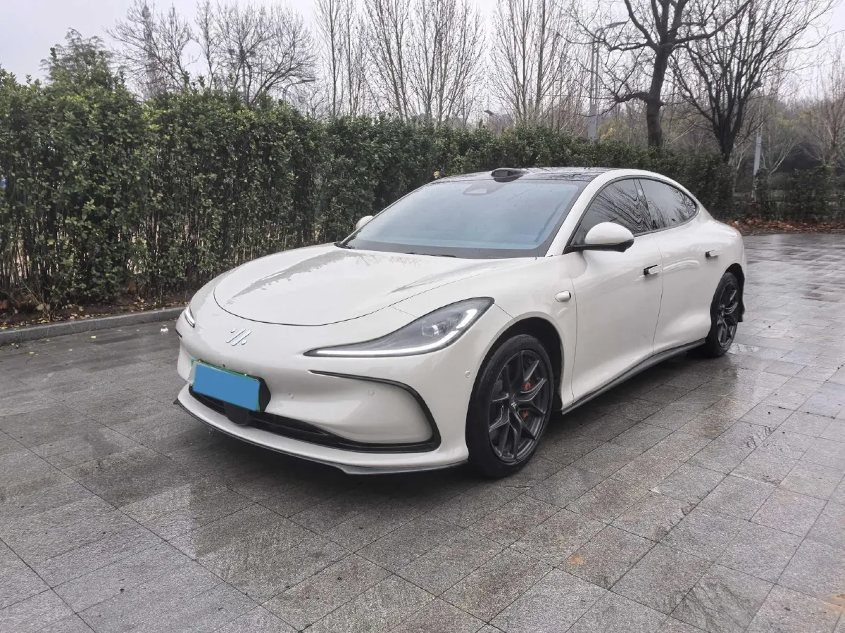 2024 IM L6 BEV 100KWH,autocango,china used car exporter,china ev exporter,chinese used car exporter,chinese used ev exporter