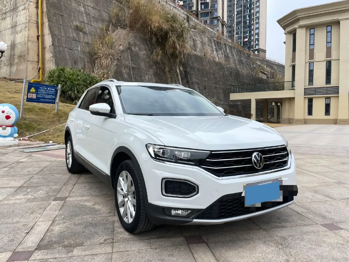 2021 Volkswagen T-Roc 1.4T 150HP L4 7DCT,autocango,china used car exporter,china ev exporter,chinese used car exporter,chinese used ev exporter