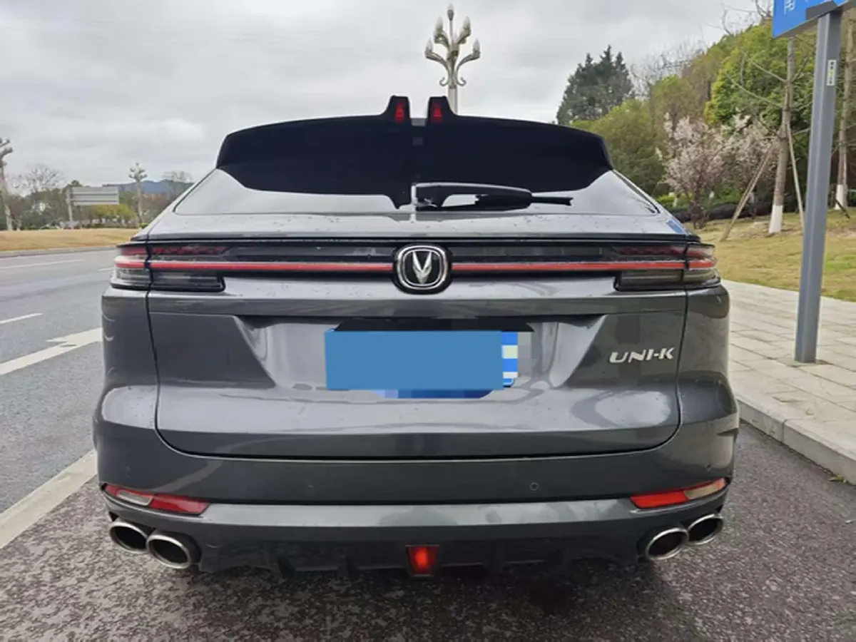2021 ChangAn UNI-K 2.0T 233HP L4 8AT,autocango,china used car exporter,china ev exporter,chinese used car exporter,chinese used ev exporter