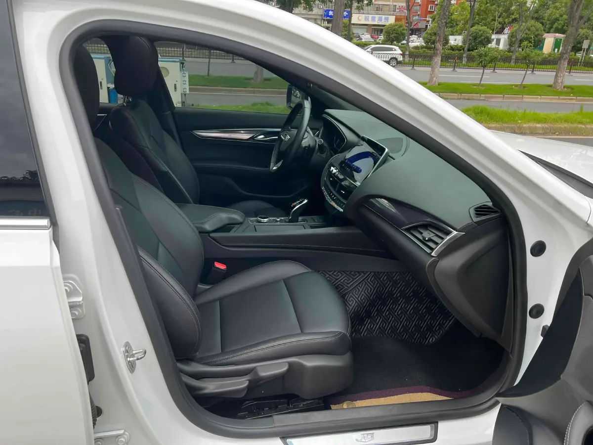 2022 Cadillac CT5 2.0T 237HP L4 10AT,autocango,china used car exporter,china ev exporter,chinese used car exporter,chinese used ev exporter