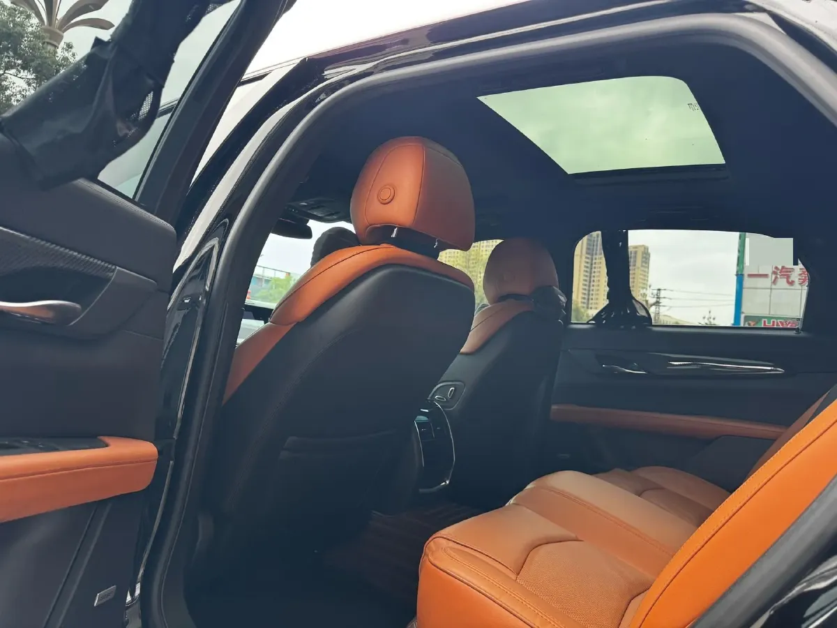 2022 Cadillac CT6 2.0T 237HP L4 10AT,autocango,china used car exporter,china ev exporter,chinese used car exporter,chinese used ev exporter