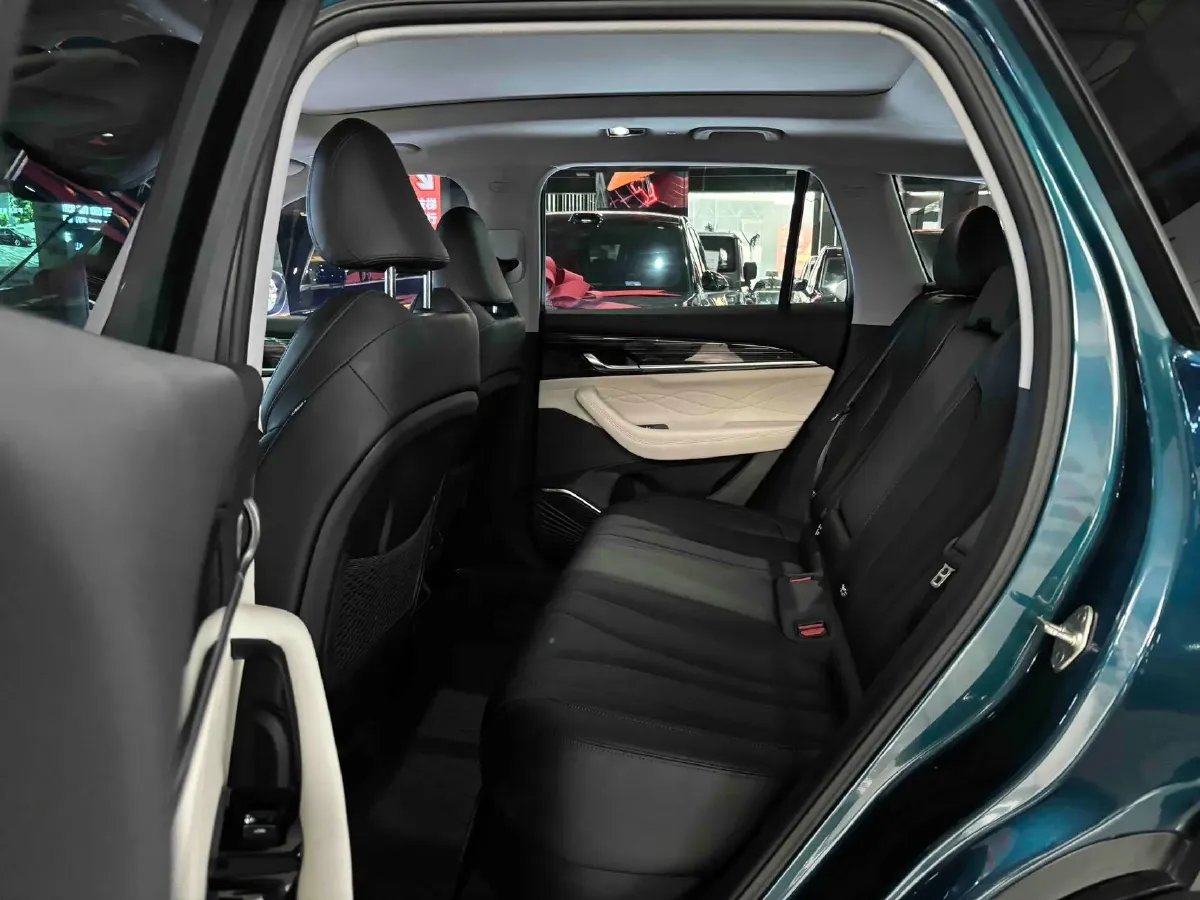 2023 Geely Monjaro 2.0T 238HP L4 8AT,autocango,china used car exporter,china ev exporter,chinese used car exporter,chinese used ev exporter