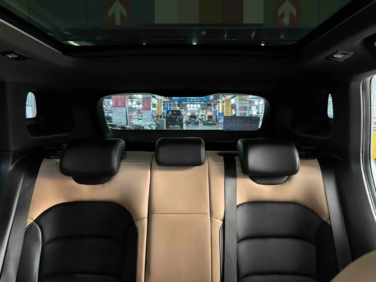 2023 Geely ICON 1.5T 181HP L4 7DCT,autocango,china used car exporter,china ev exporter,chinese used car exporter,chinese used ev exporter