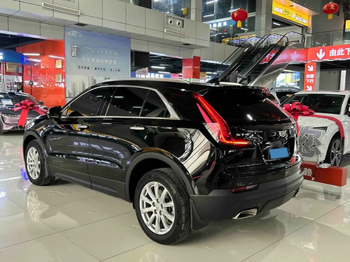 2021 Cadillac XT4 2.0T 237HP L4 9AT,autocango,china used car exporter,china ev exporter,chinese used car exporter,chinese used ev exporter