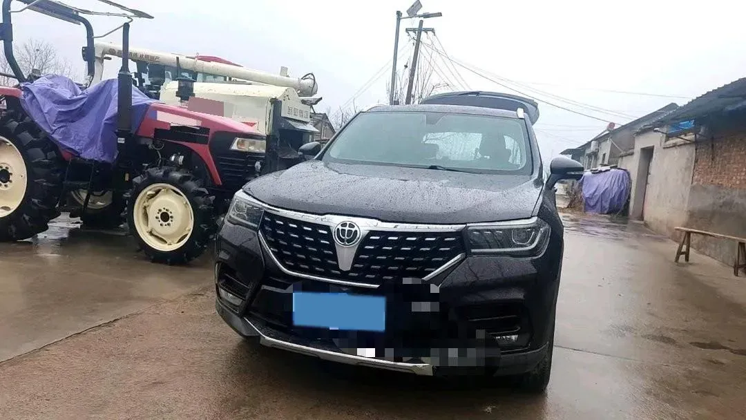 2018 Brilliance Auto V7 1.6T 204HP L4 7DCT,autocango,china used car exporter,china ev exporter,chinese used car exporter,chinese used ev exporter