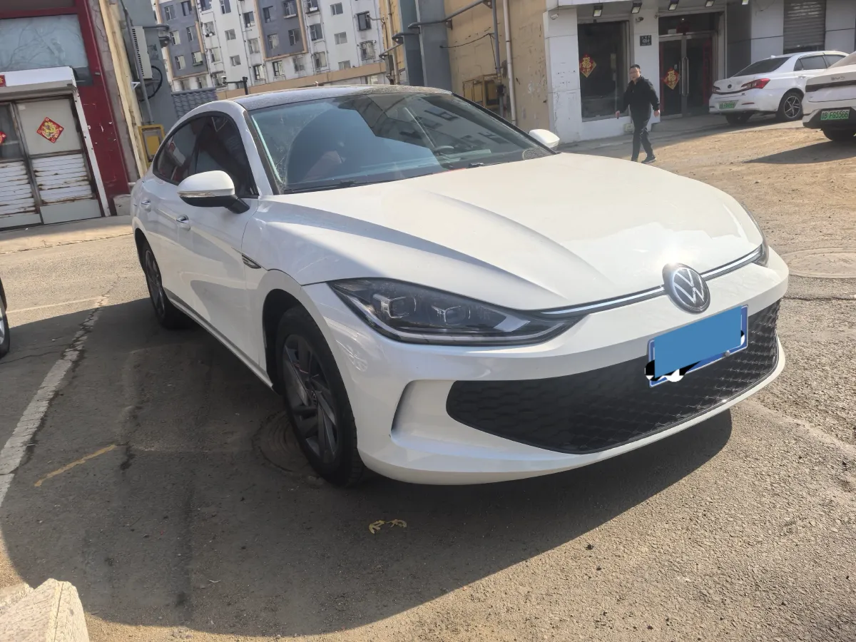 2024 Volkswagen Lamando 1.2T 116HP L4 7DCT,autocango,china used car exporter,china ev exporter,chinese used car exporter,chinese used ev exporter