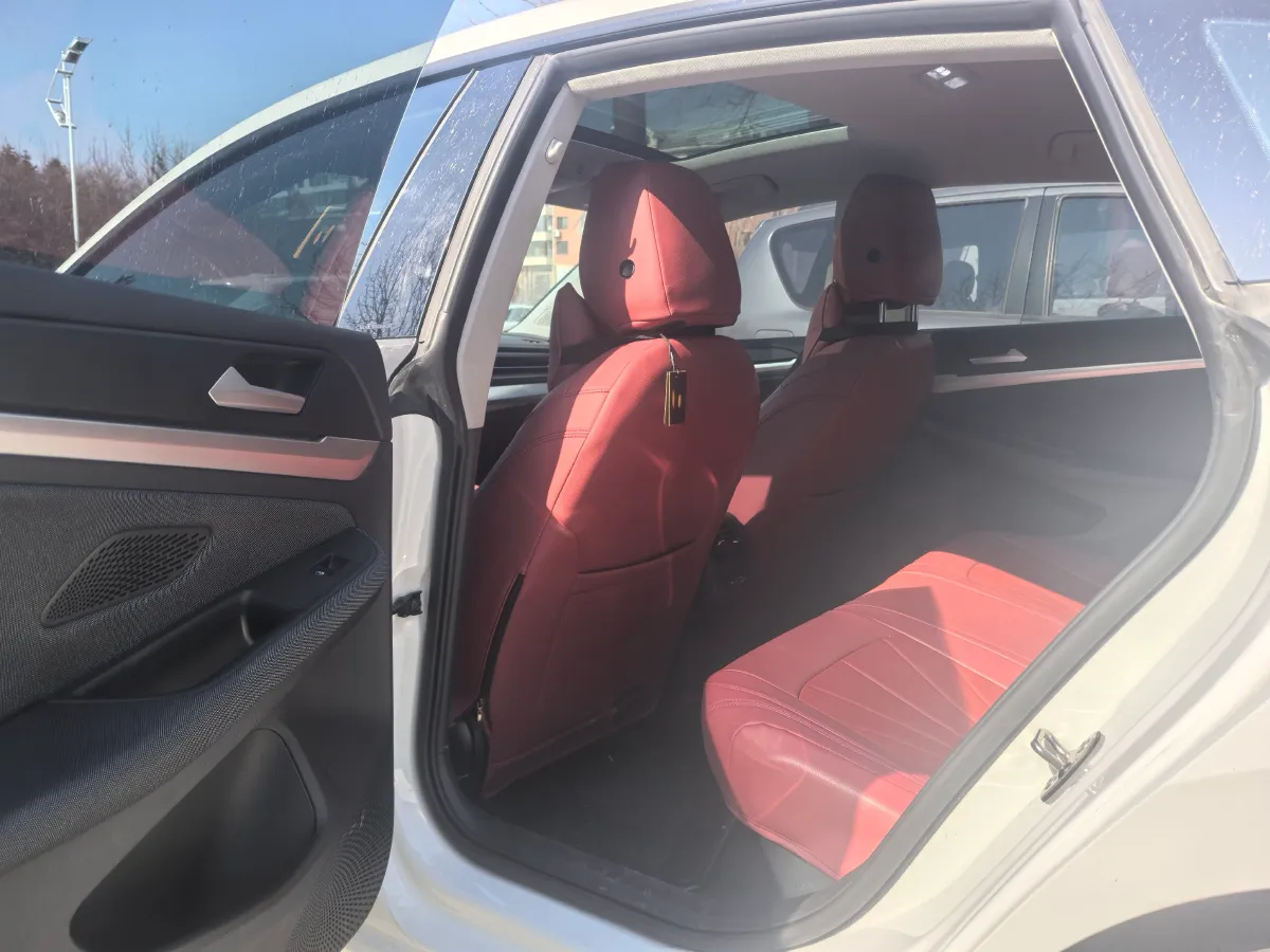 2024 Volkswagen Lamando 1.2T 116HP L4 7DCT,autocango,china used car exporter,china ev exporter,chinese used car exporter,chinese used ev exporter