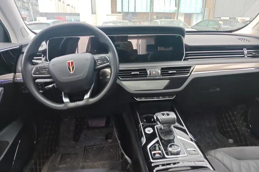 2022 HongQi HS5 2.0T 224HP L4 6AT,autocango,china used car exporter,china ev exporter,chinese used car exporter,chinese used ev exporter