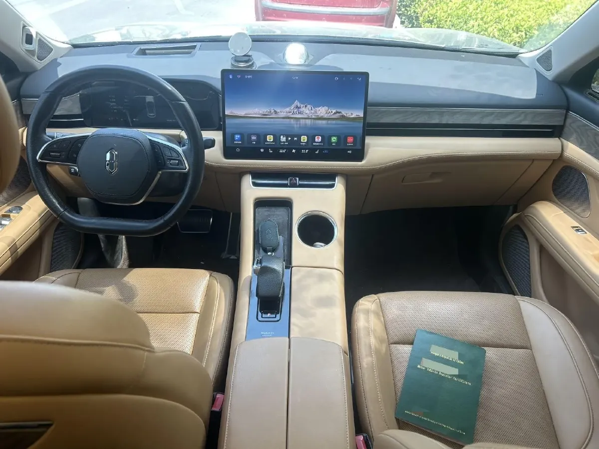 2022 JMC YuHu 7 2.0T 141HP L4 8AT,autocango,china used car exporter,china ev exporter,chinese used car exporter,chinese used ev exporter