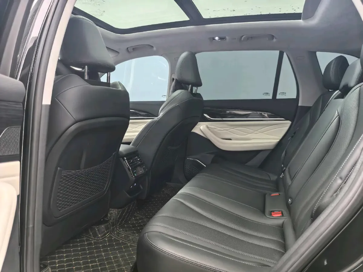 2023 Geely Monjaro 2.0T 238HP L4 8AT,autocango,china used car exporter,china ev exporter,chinese used car exporter,chinese used ev exporter