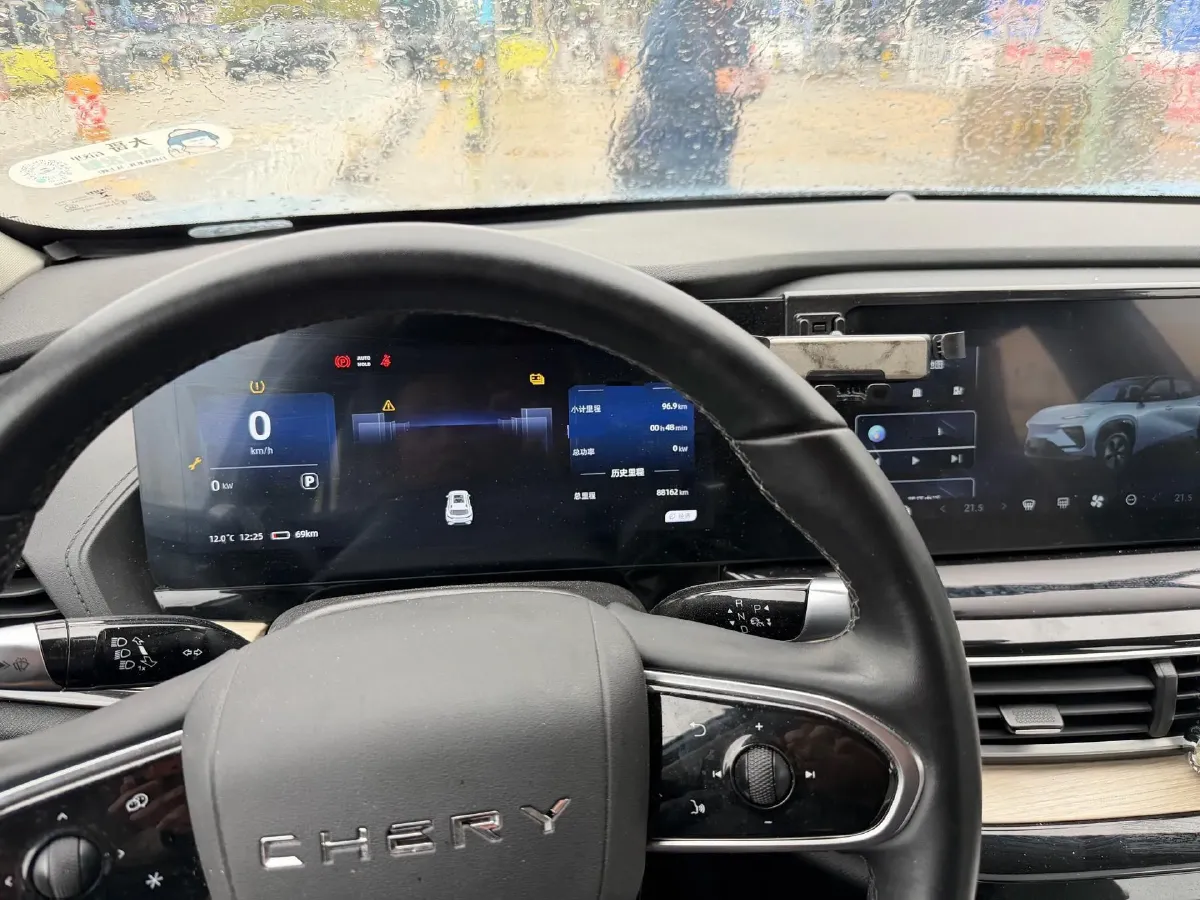 2023 Chery EV eQ7 BEV 67.12KWH,autocango,china used car exporter,china ev exporter,chinese used car exporter,chinese used ev exporter