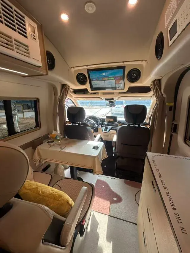 2023 MAXUS V100 RV 2.0T 150HP L4 6AT,autocango,china used car exporter,china ev exporter,chinese used car exporter,chinese used ev exporter