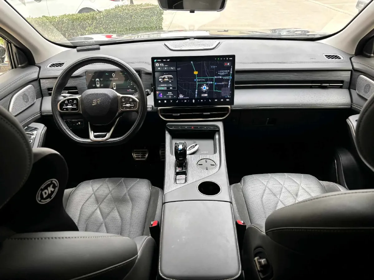 2023 Jetour Traveller 2.0T 254HP L4 7DCT,autocango,china used car exporter,china ev exporter,chinese used car exporter,chinese used ev exporter