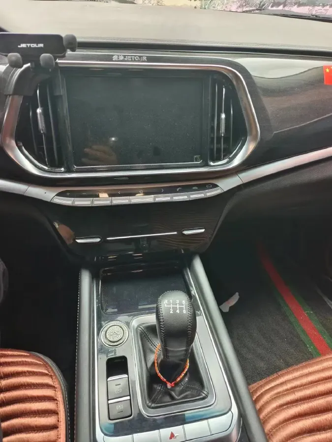 2019 Jetour X90 1.5T 156HP L4 6MT,autocango,china used car exporter,china ev exporter,chinese used car exporter,chinese used ev exporter