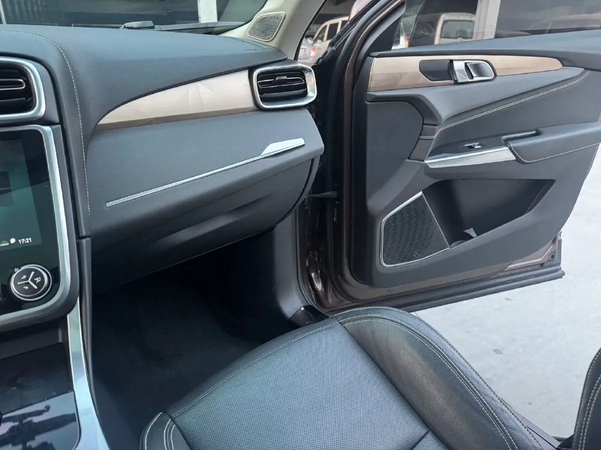 2018 Foton Tunland 2.0T 218HP L4 6AT,autocango,china used car exporter,china ev exporter,chinese used car exporter,chinese used ev exporter