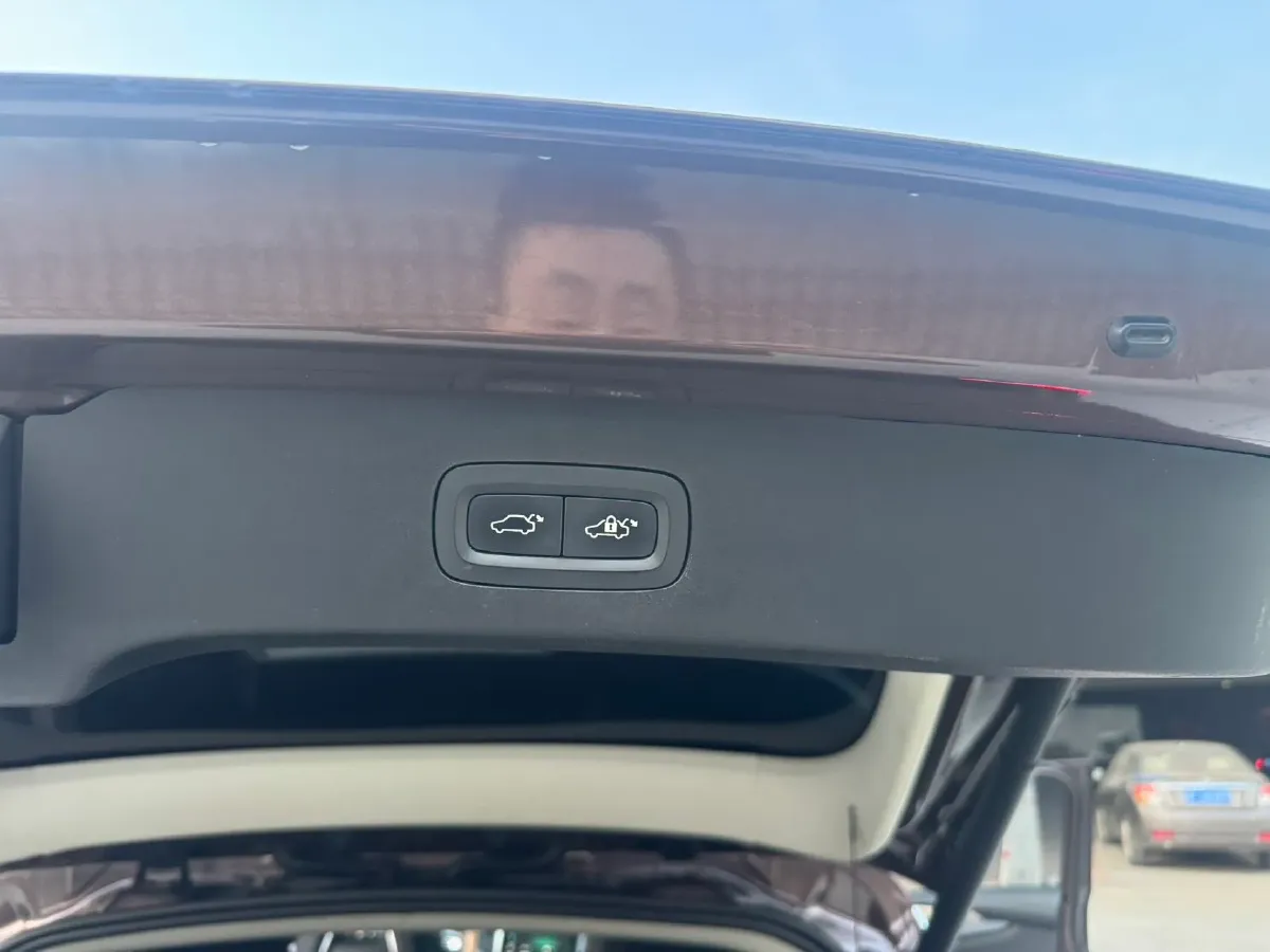 2018 Foton Tunland 2.0T 218HP L4 6AT,autocango,china used car exporter,china ev exporter,chinese used car exporter,chinese used ev exporter