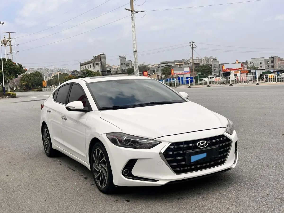 2019 Hyundai Elantra 1.5L 115HP L4 CVT,autocango,china used car exporter,china ev exporter,chinese used car exporter,chinese used ev exporter