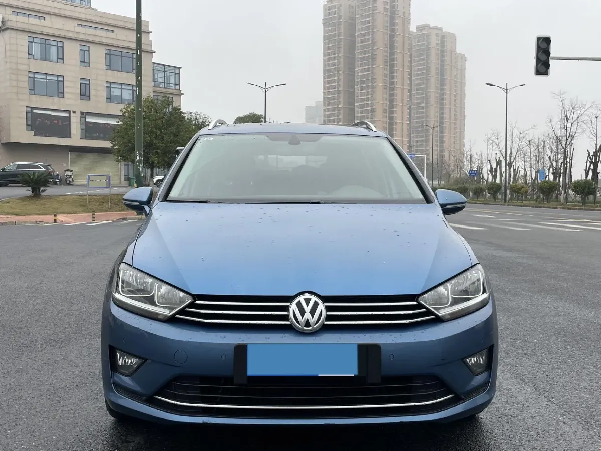 2018 Volkswagen Golf Sportsvan 1.4T 150HP L4 7DCT,autocango,china used car exporter,china ev exporter,chinese used car exporter,chinese used ev exporter