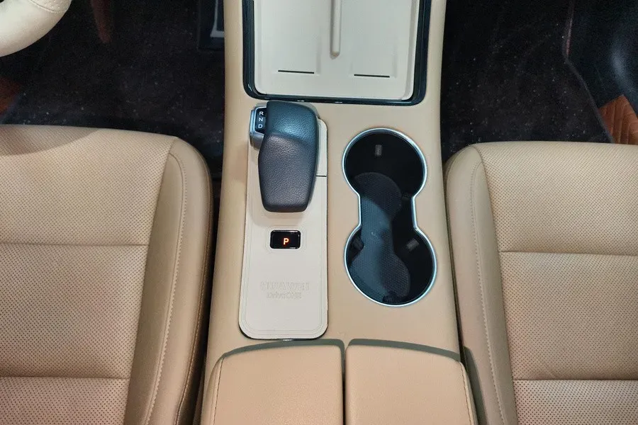 2023 HIMA AITO M5 BEV 80KWH,autocango,china used car exporter,china ev exporter,chinese used car exporter,chinese used ev exporter