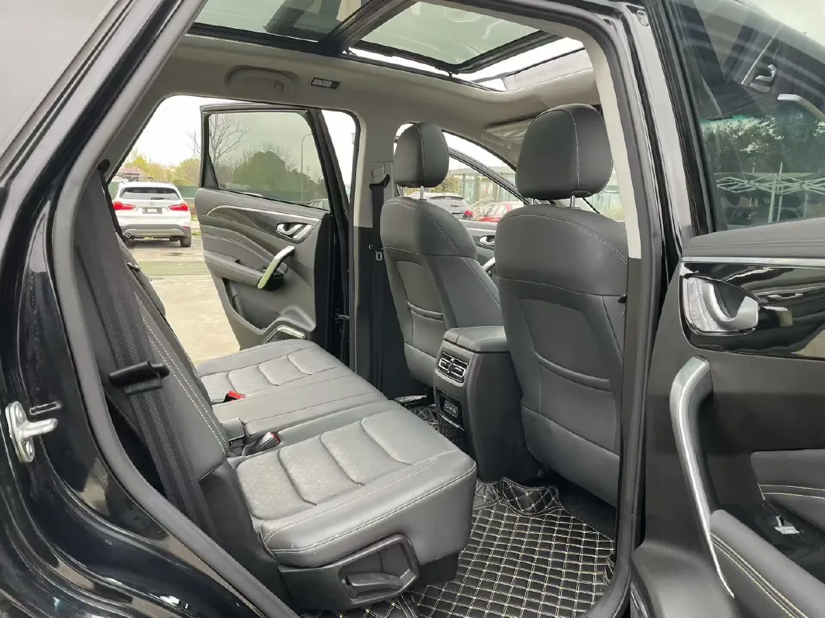 2020 Jetour X90 1.5T 156HP L4 6MT,autocango,china used car exporter,china ev exporter,chinese used car exporter,chinese used ev exporter