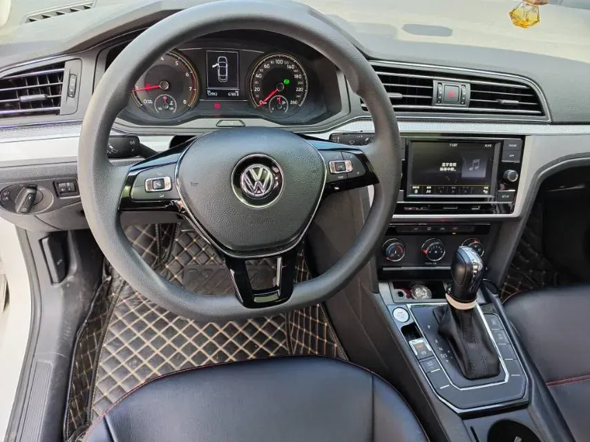 2019 Volkswagen Lamando 1.4T 131HP L4 7DCT,autocango,china used car exporter,china ev exporter,chinese used car exporter,chinese used ev exporter