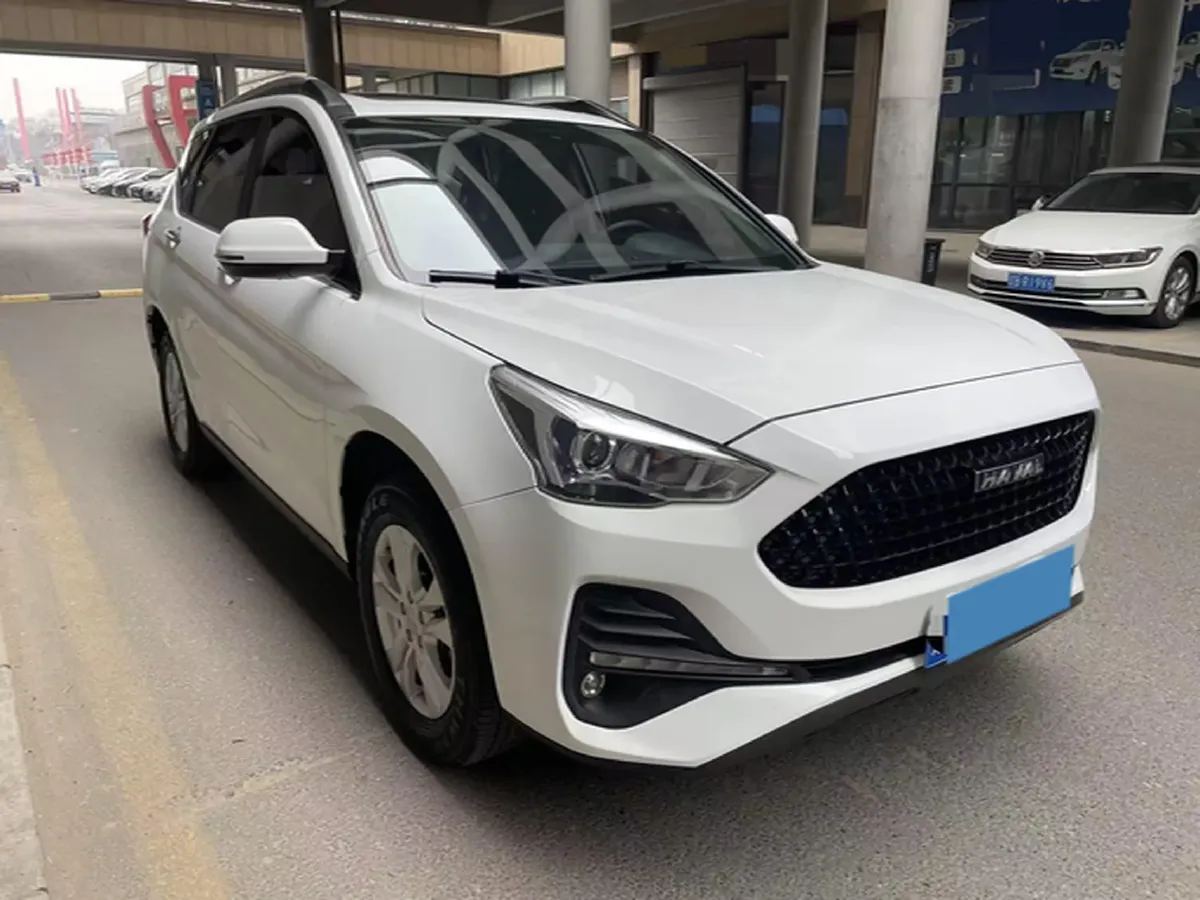 2019 Haval M6 1.5T 150HP L4 7DCT,autocango,china used car exporter,china ev exporter,chinese used car exporter,chinese used ev exporter